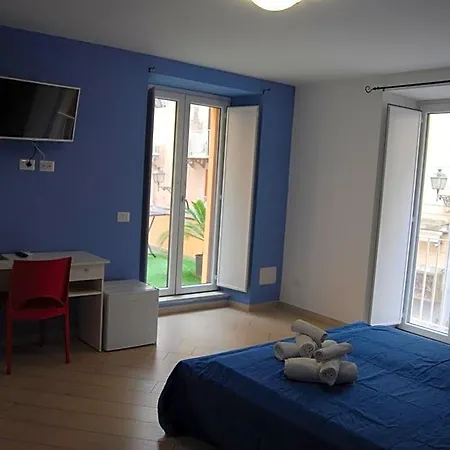 Historic Center 4*