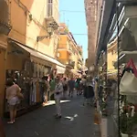Oda ve Kahvaltı Historic Center Sorrento